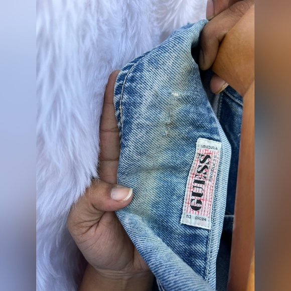 Guess Vintage Acid Wash Denim Jacket - Picture 13 of 13